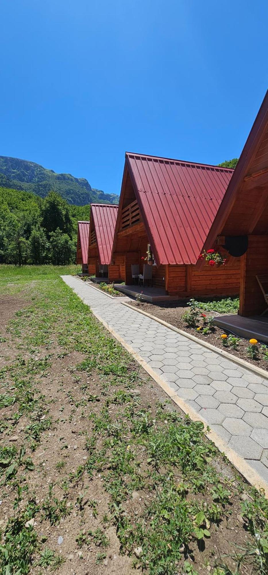 Ekoo Katun Jezerca Vila Vusanje Exterior foto